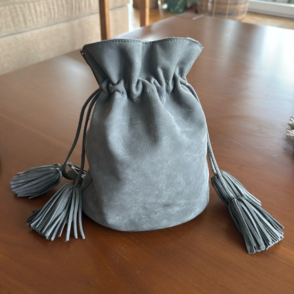 Grey nubuck suede bucket crossbody drawstring bag - Picture 6 of 16